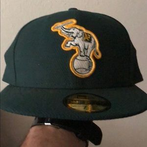 Fitted Oakland Athletics baseball cap